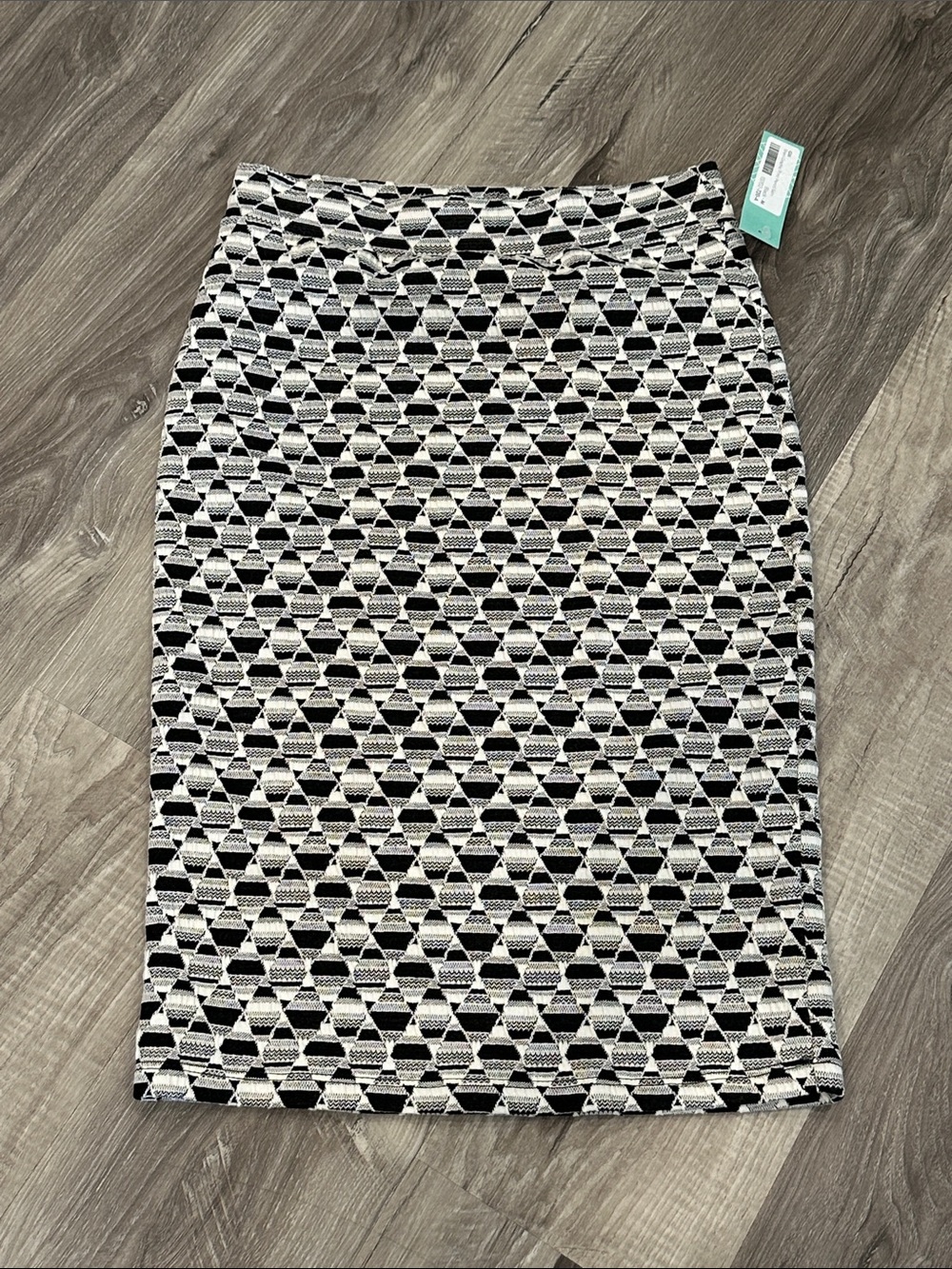 Gilli Sheri Graphic Print Pencil Skirt Medium M NEW NWT Stitch Fix